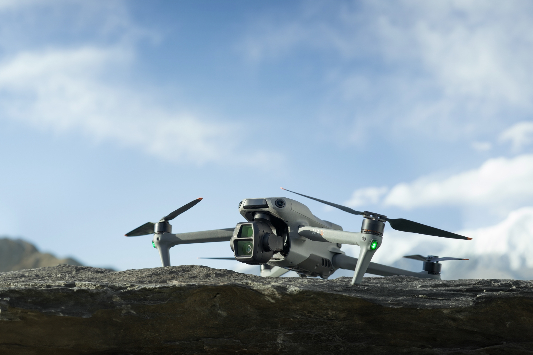 DJI Air 3S vs. Air 3: Cos'è cambiato?