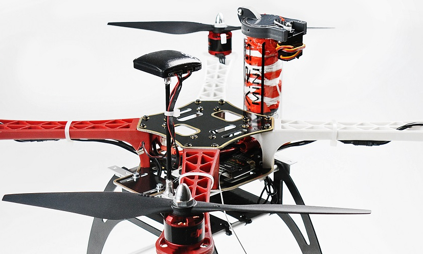 Droni e paracadute: metti al sicuro il tuo drone con poco!